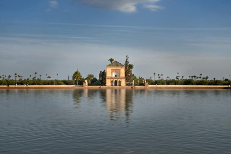 Marrakech in April and May: Weather, What to Wear and Smart Planning Tips 21 Marrakech rooftops under clear spring light